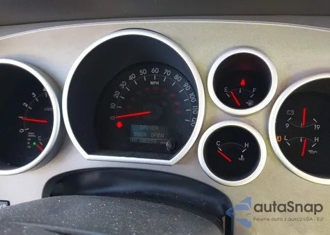 2010 Toyota Sequoia Platinum 5.7L V8 z USA, uszkodzony, nr VIN 5TDYY5G10AS030699